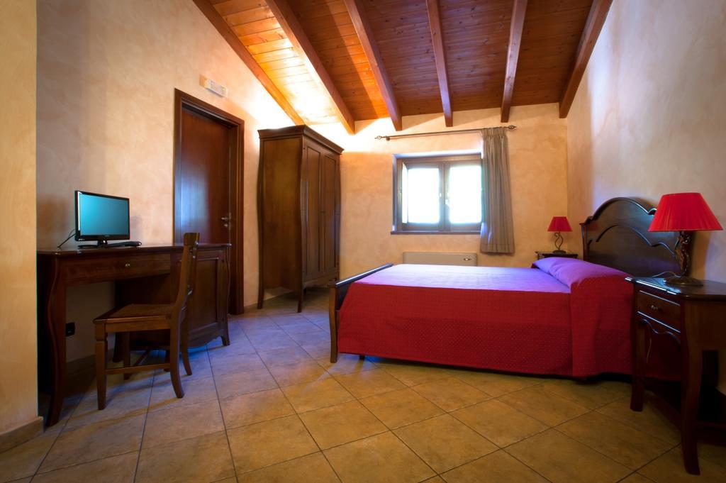 Agriturismo U' Casinu dà Scala Campora San Giovanni Quarto foto