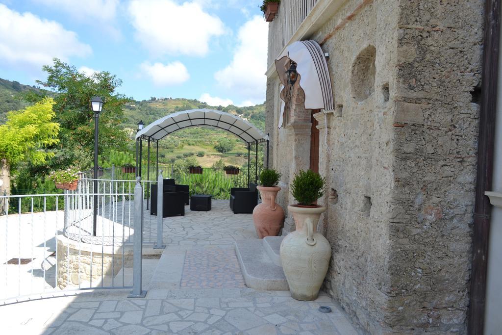 Agriturismo U' Casinu dà Scala Campora San Giovanni Exterior foto